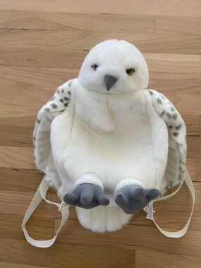 Hedwig from Harry Potter Universal Studios White Snowy Owl Backpack